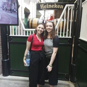 13561678_164901000589516_1614766251_n_002