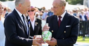 roy salute duke tw 27716