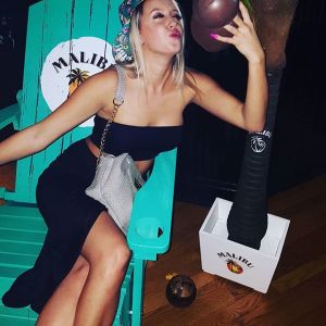 14240560_329272274090295_840083048_n_002