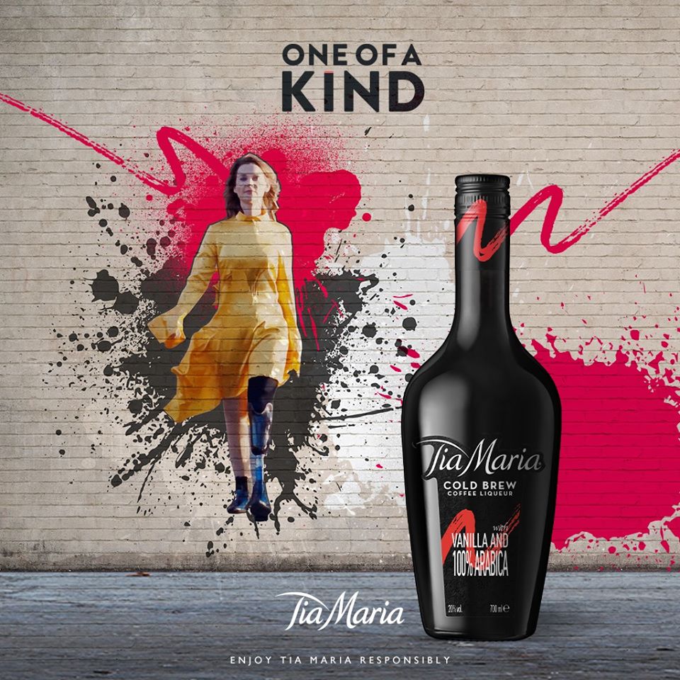 tia maria women with prosthetis