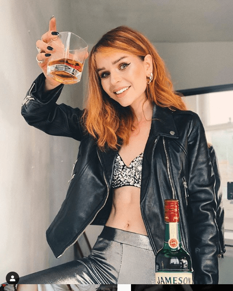 Screenshot_2020-08-12 #jamesonstayinn hashtag on Instagram • Photos and Videos(1)